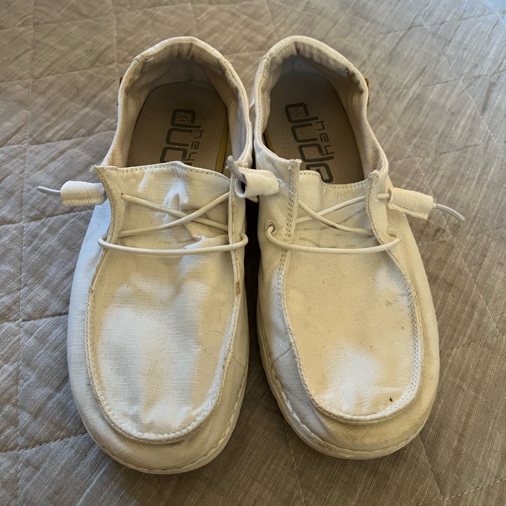 White Wendy Hey Dudes (Size 7)